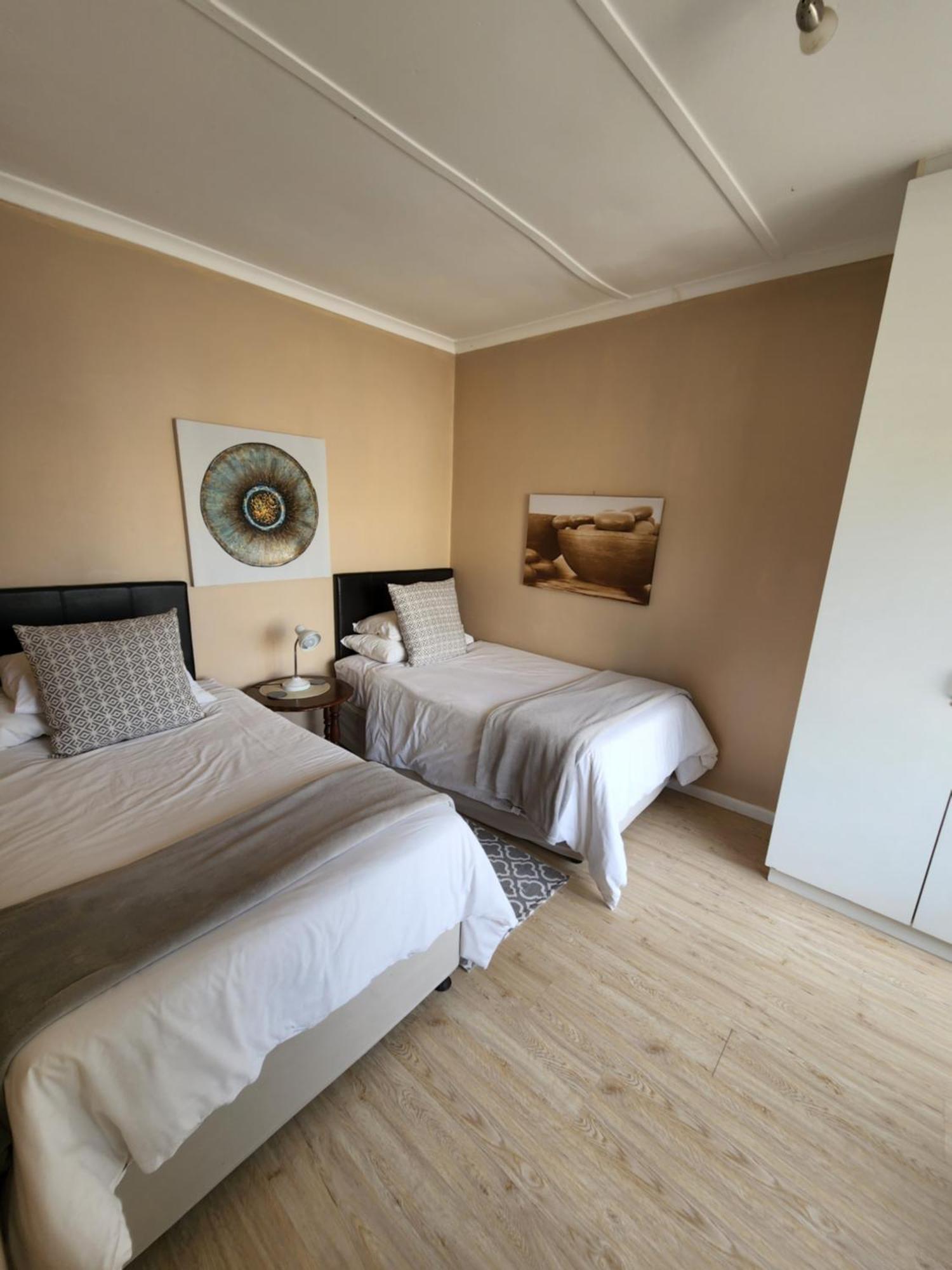 Jenvey House Selfcatering Apartments & Bnb Port Elizabeth Exterior photo